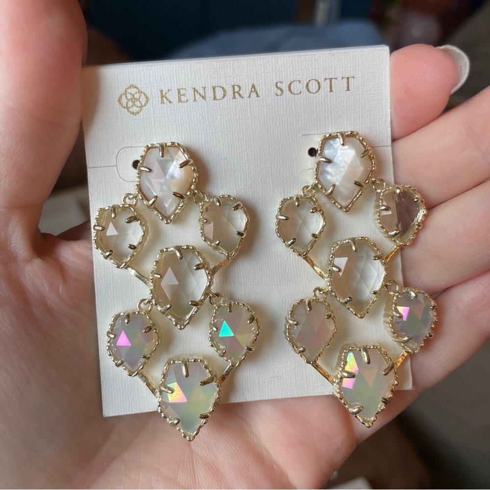 Kendra Scott Vintage Earrings in Iridescent, MOP, & Clear